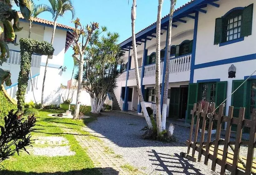 ユースホステル Condominio Colonial Pousada Mariscal