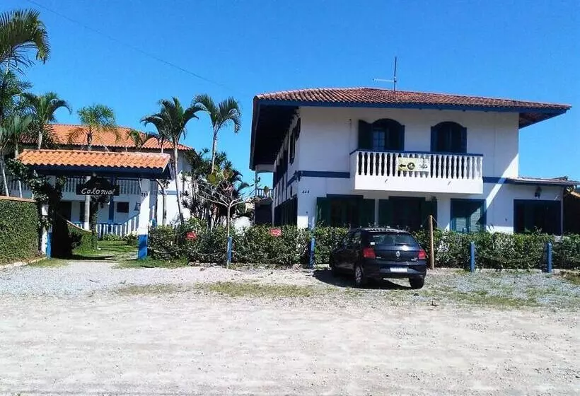 ユースホステル Condominio Colonial Pousada Mariscal