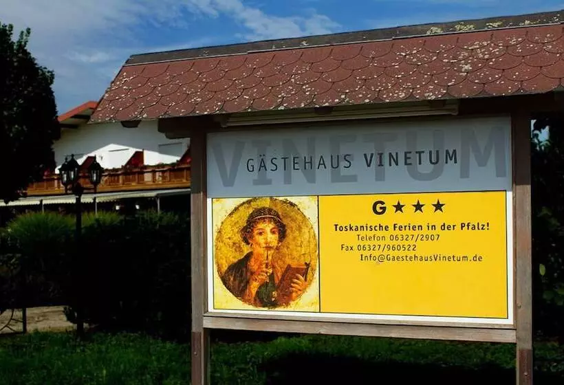 Retkeilymaja Gästehaus Vinetum