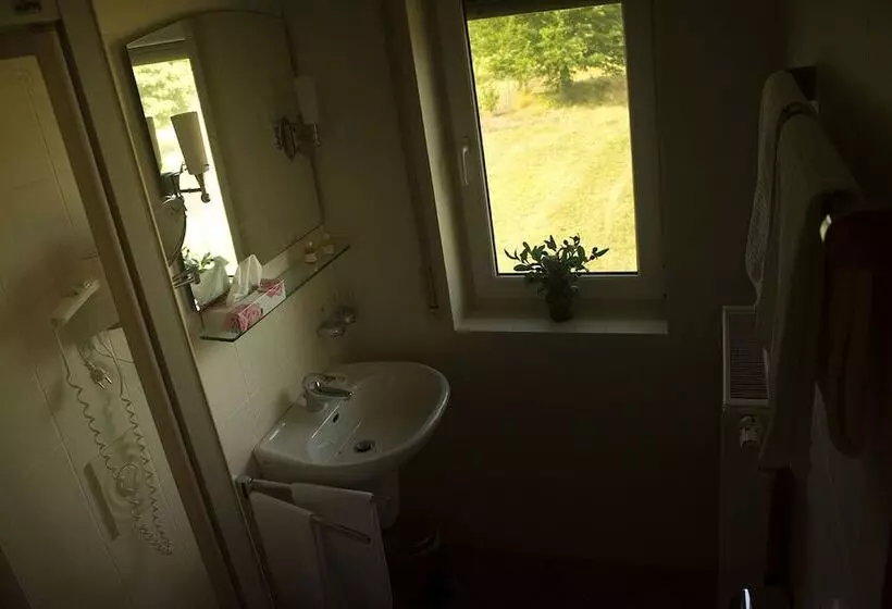 Retkeilymaja Gästehaus Vinetum