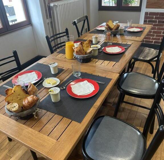 ベッドアンドブレックファースト La Ressource