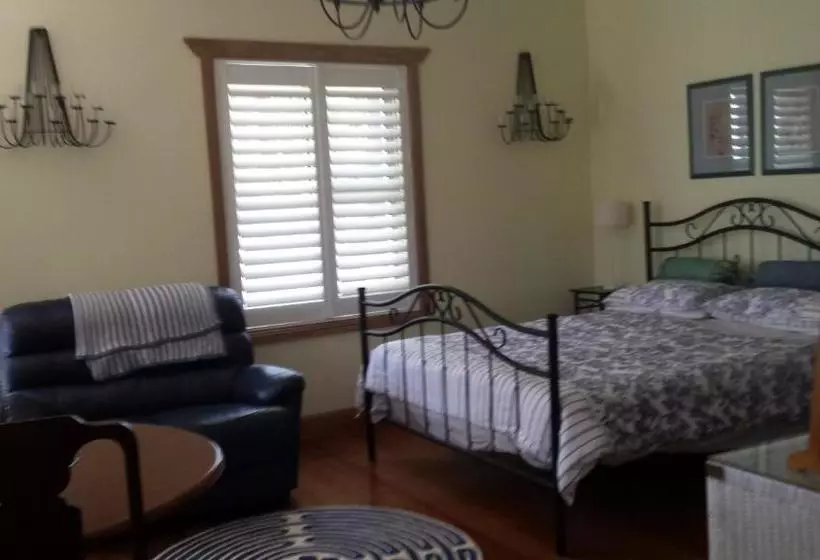 Aamiaismajoitus (B&B) Stringybark Hills Retreat