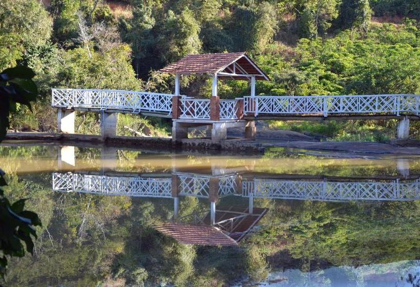 Отель 3 Pontões