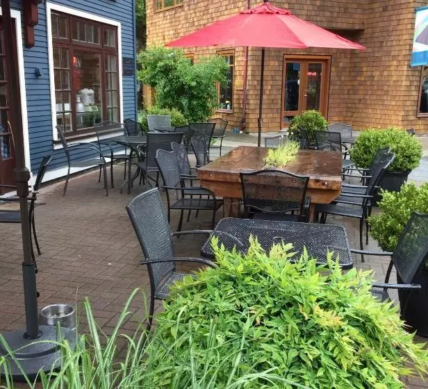 Hotelli Artisan Suites On Bowen