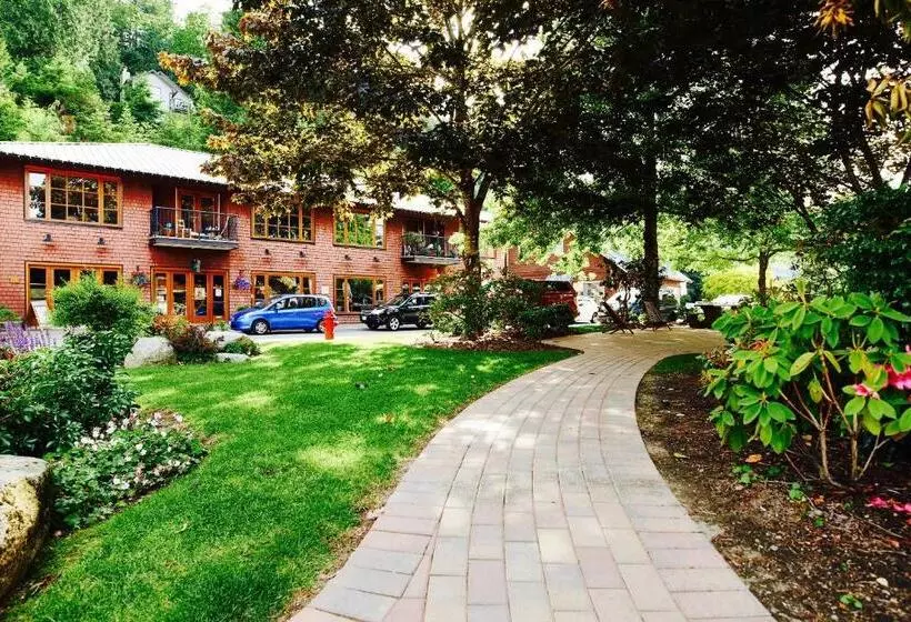 Hotelli Artisan Suites On Bowen