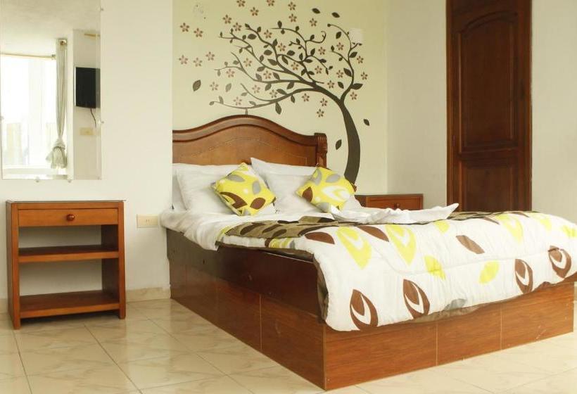 هتل Casa De Cristal