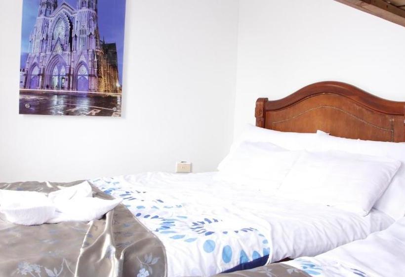 هتل Casa De Cristal