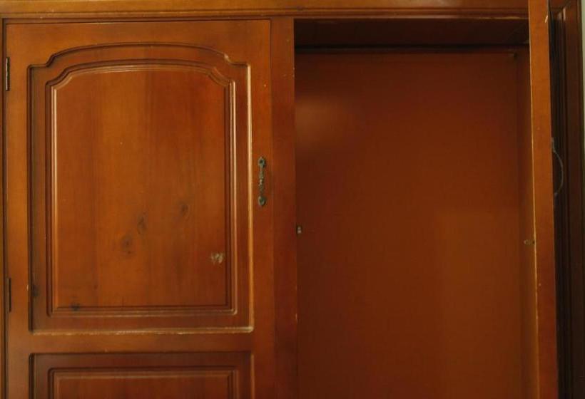 هتل Casa De Cristal