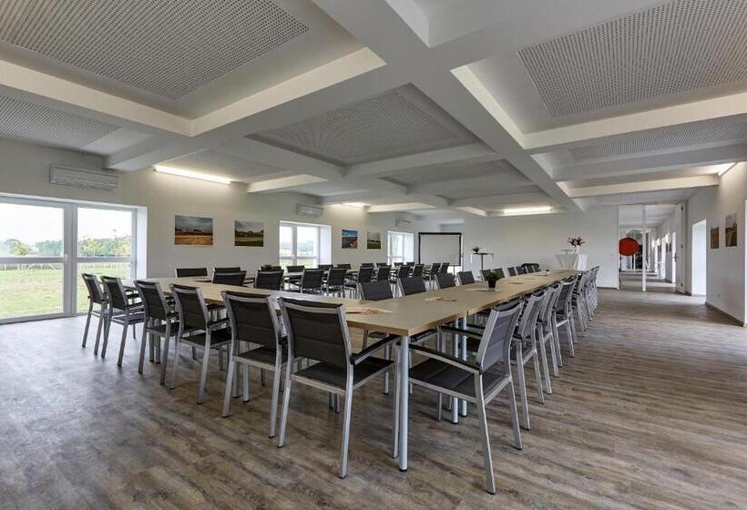 Hotel Chalets Franciska Major, Pro Village