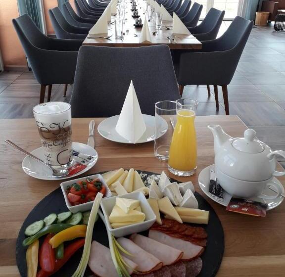 Hotel Chalets Franciska Major, Pro Village