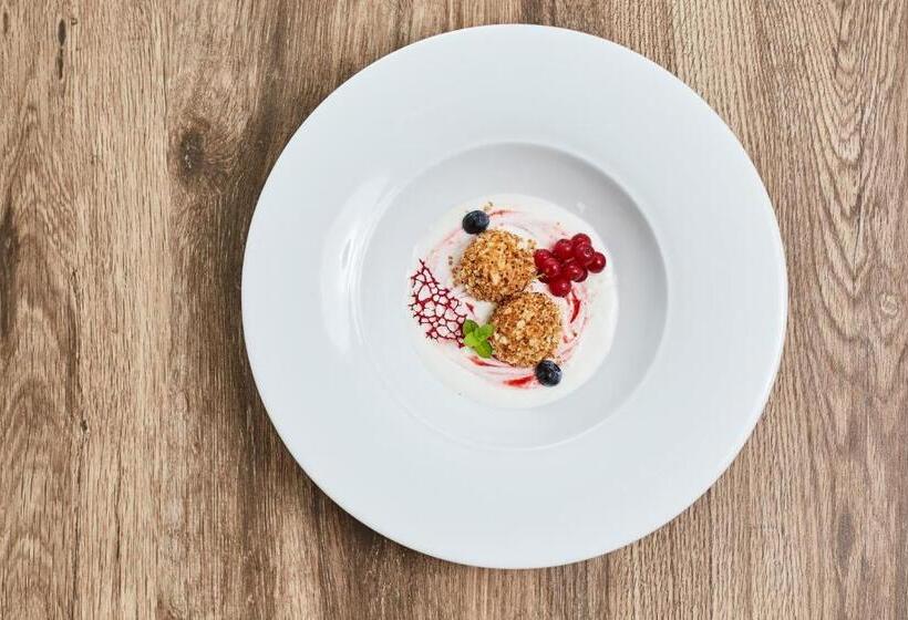 Hotel Chalets Franciska Major, Pro Village