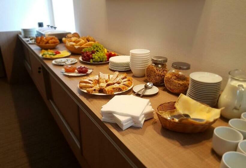 Szálloda Gtc 3 Superior