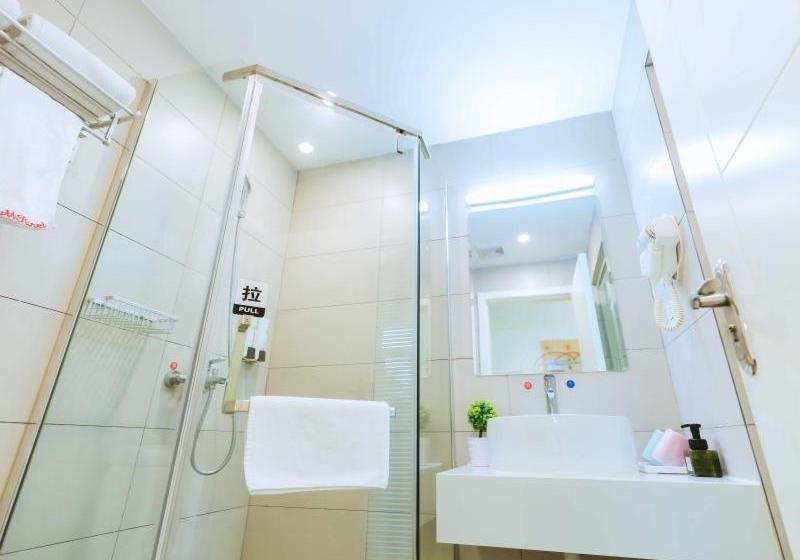 Hotel Shell Shanghai Jiadingbei Subway Station Shuping Road