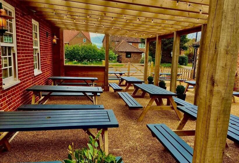 호텔 The Kings Arms - Fleggburgh