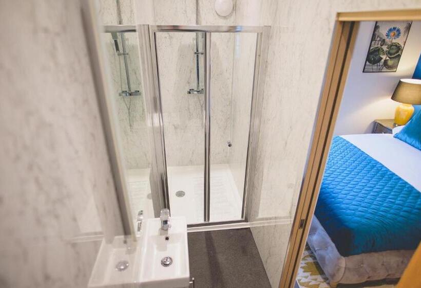 호텔 The Kings Arms - Fleggburgh