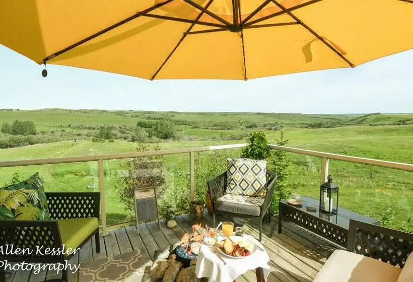 Misty Ridge Retreat B&b