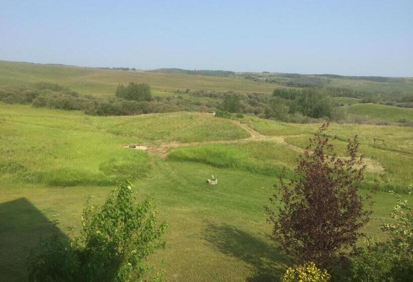 Misty Ridge Retreat B&b