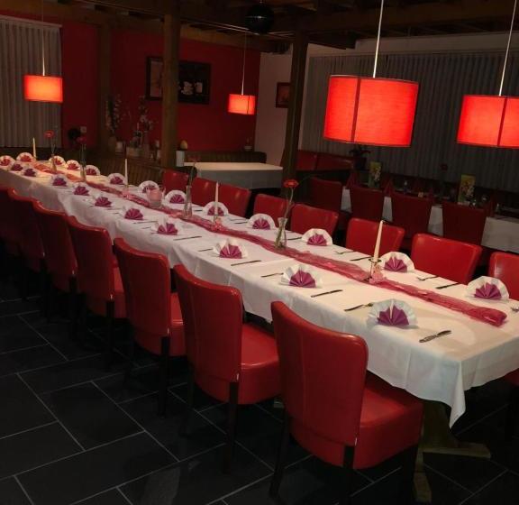 Пансион Eiscafé   Pizzeria Antonio