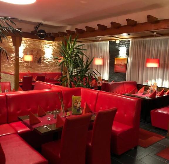 Пансион Eiscafé   Pizzeria Antonio