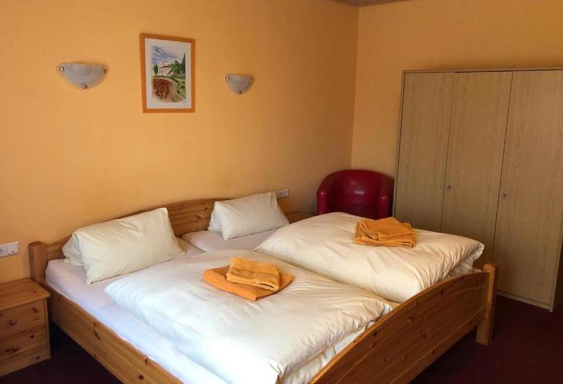 Пансион Eiscafé   Pizzeria Antonio