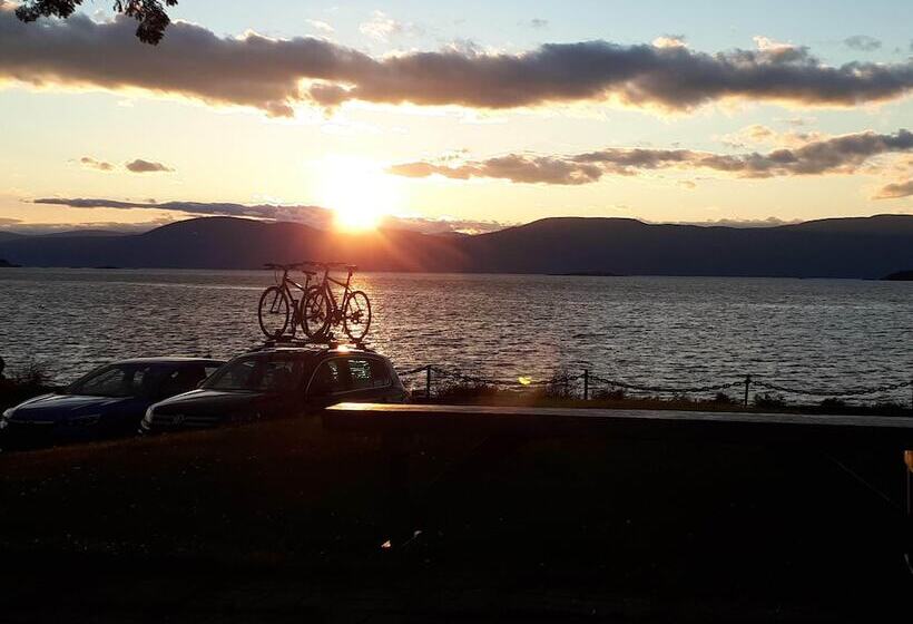 فندق صغير Auberge Pourvoirie Isle Aux Grues