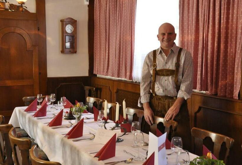 ユースホステル Gasthof Speneder