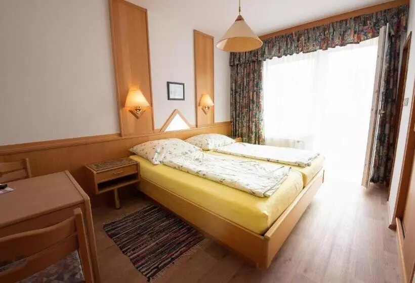 Retkeilymaja Gasthof Speneder