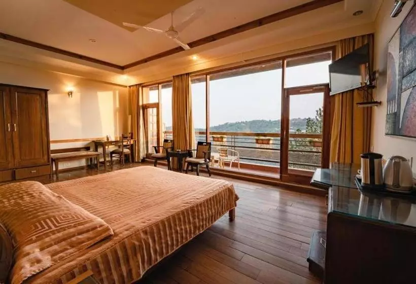 هاستل Pine Drive Resort