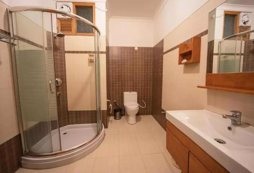 هاستل Pine Drive Resort