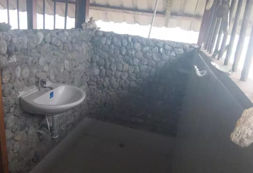 ホテル Cabañas Refugio Salomon