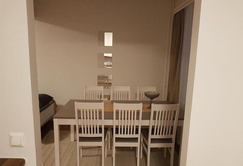 هتل Gasthaus Patruuna