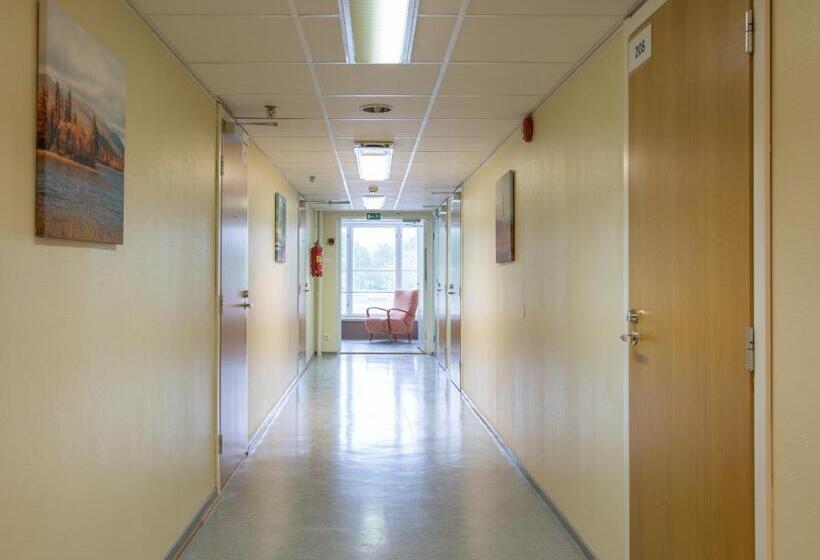 هتل Gasthaus Patruuna