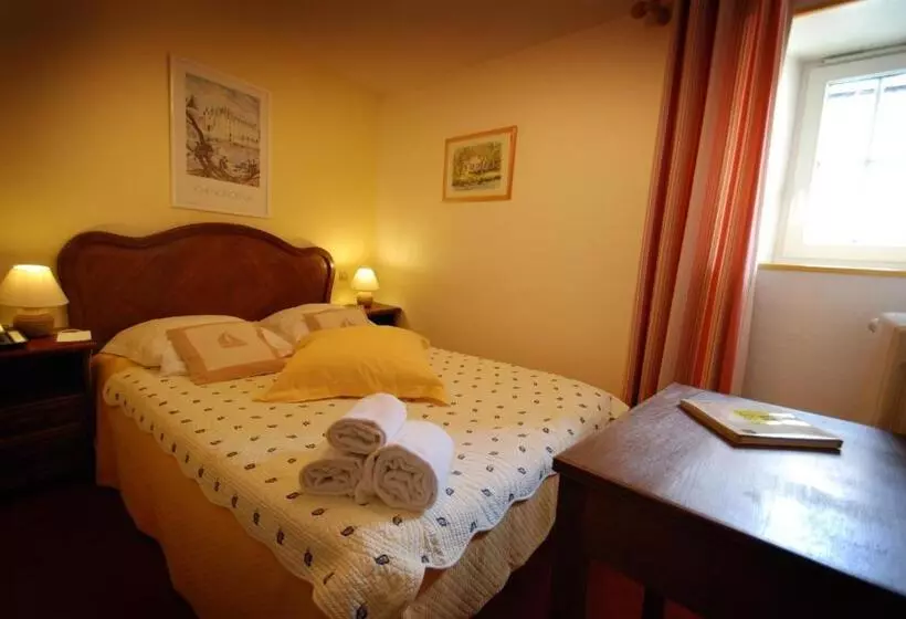 Hotelli Logis Cote Loire   Auberge Ligerienne