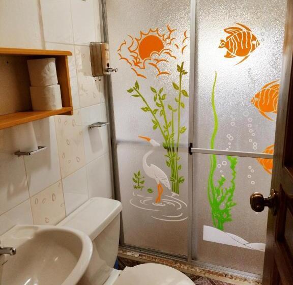 بنسيون Hostal Taita Cristobal