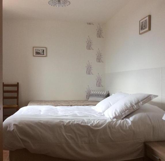 פנסיון La Campagne De Petre