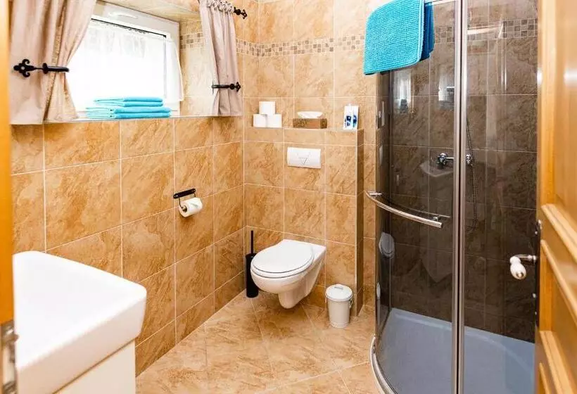 Majatalo Penzion Na Fojtství