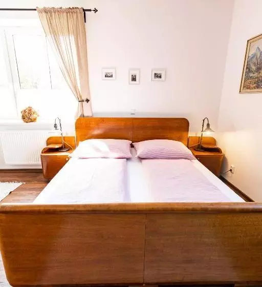 Majatalo Penzion Na Fojtství