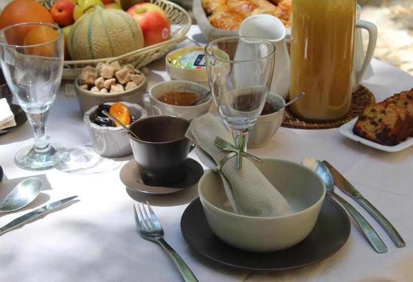 הוסטל Auberge De Pachoquin