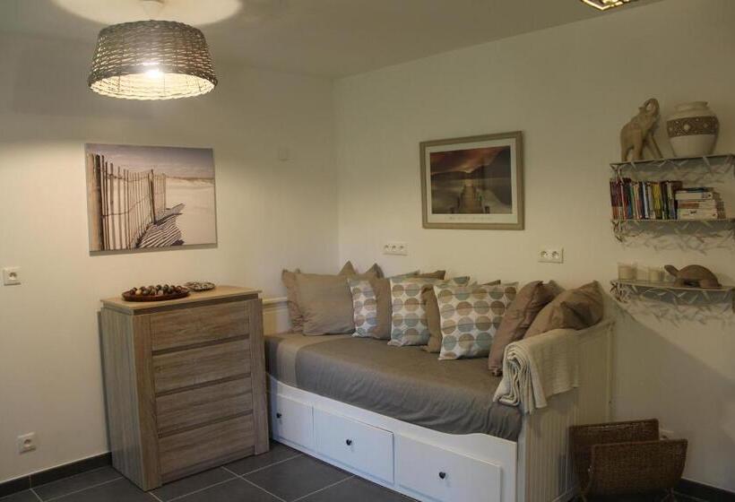 הוסטל Auberge De Pachoquin