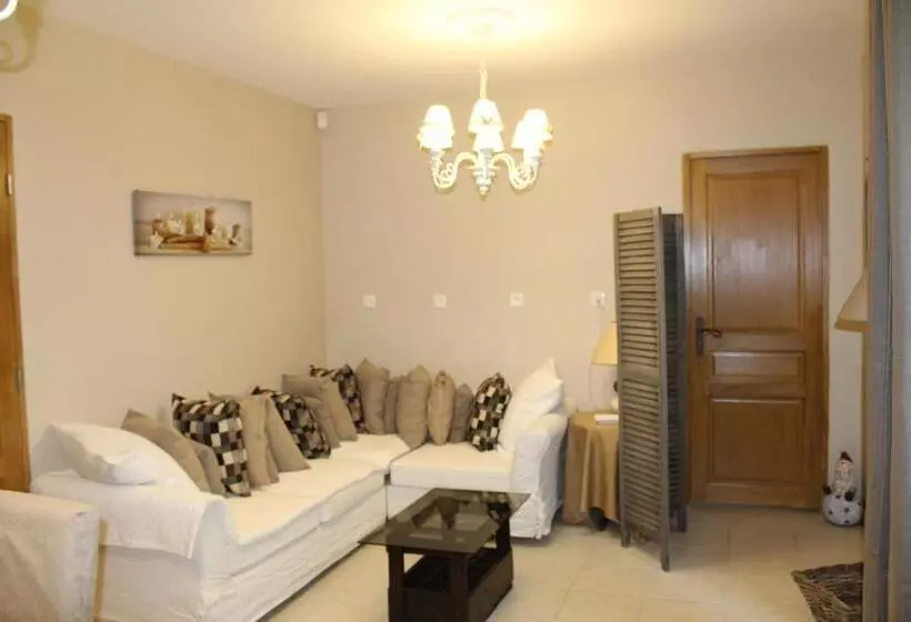 Auberge De Pachoquin