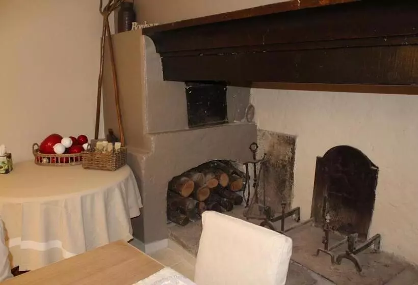 Auberge De Pachoquin