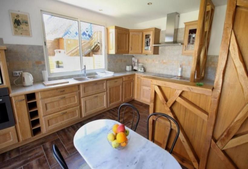 ベッドアンドブレックファースト Les Lavandières De Fontaine