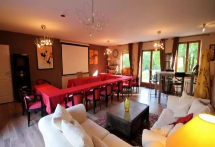 Aamiaismajoitus (B&B) Les Lavandières De Fontaine