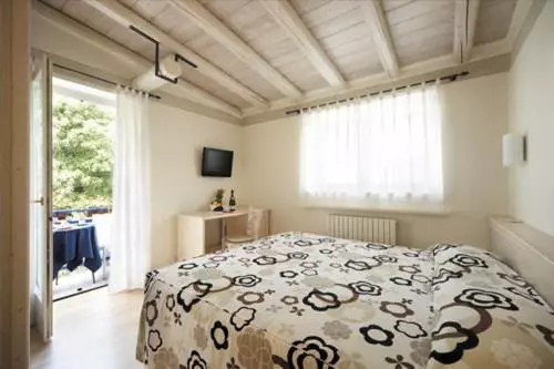 ベッドアンドブレックファースト Osteria Delle 3v