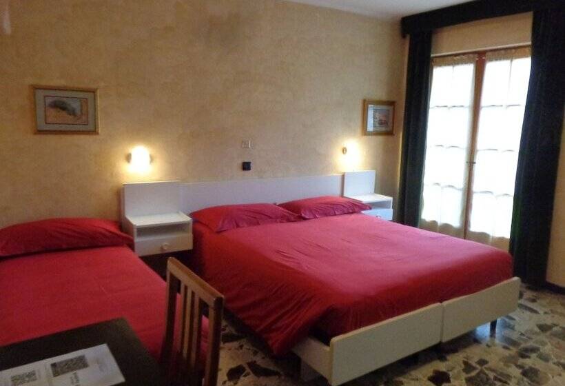 בית מלון כפרי Edelweiss