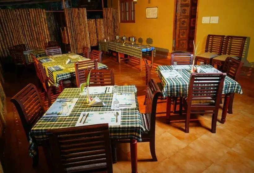 Hotelli Hiliya Resort