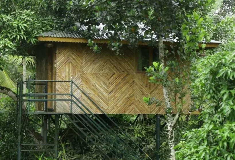 Hotelli Hiliya Resort