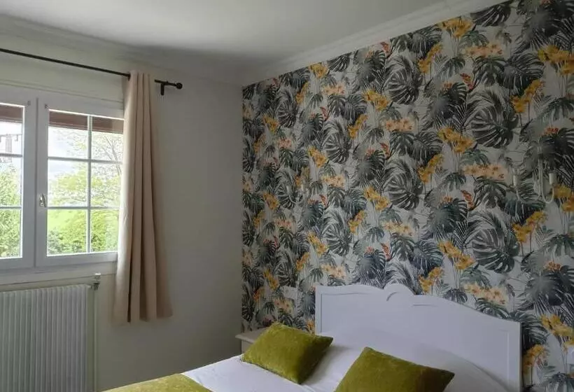 Le Mareuillais Hotel Restaurant