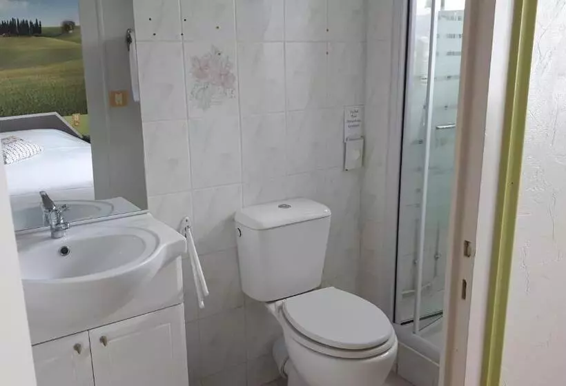 Le Mareuillais Hotel Restaurant