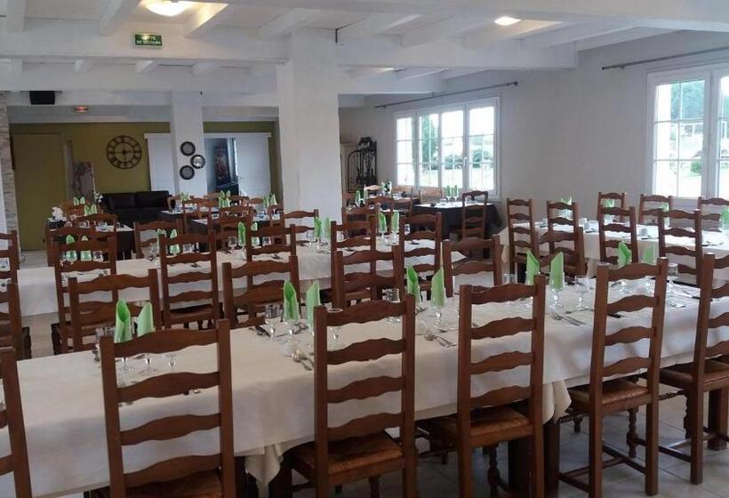 Le Mareuillais Hotel Restaurant